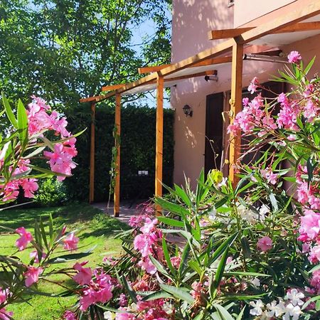 Camping Le Marche Apartments Gualdo di Macerata Ngoại thất bức ảnh